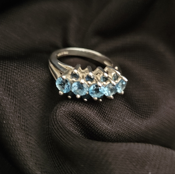 Vintage Blue Topaz Sapphire Sterling Silver Ring - Size 6 - Picture 6 of 12
